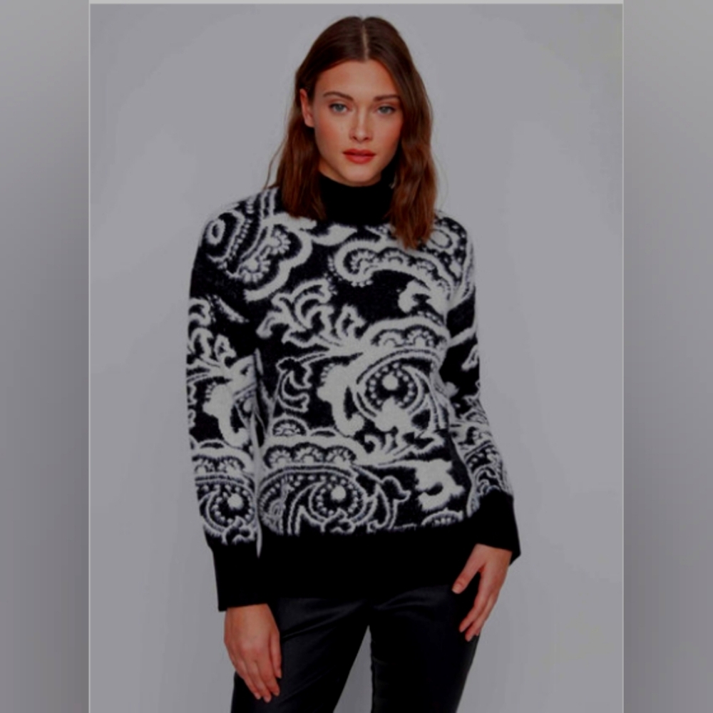 CoCo Y Club Mock Neck Eyelash Abstract Black and White Patterned Sweater